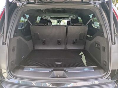 2024 Cadillac Escalade ESV — photo 11 view