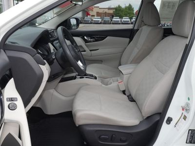 2020 Nissan Rogue Sport - Photo 29