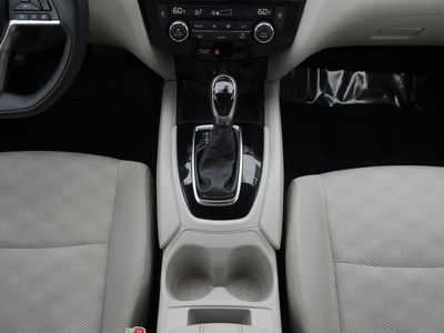 2020 Nissan Rogue Sport - Photo 40