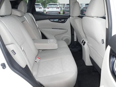 2020 Nissan Rogue Sport - Photo 24