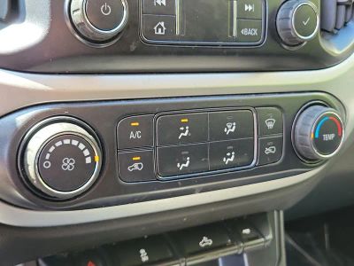 2019 Chevrolet Colorado — photo 30 view