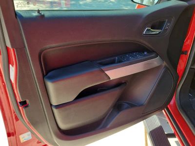 2019 Chevrolet Colorado — photo 20 view