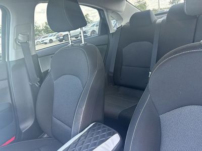 2022 Kia Forte — photo 14 view