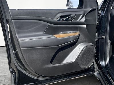 2023 GMC Acadia - Photo 22