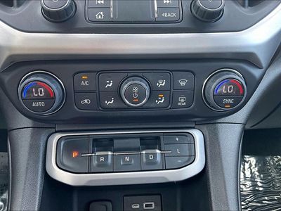2023 GMC Acadia - Photo 31