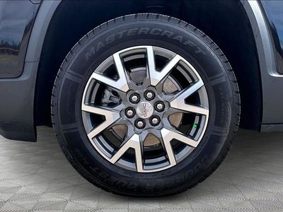 2023 GMC Acadia - Photo 9