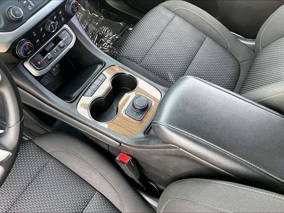 2023 GMC Acadia - Photo 14