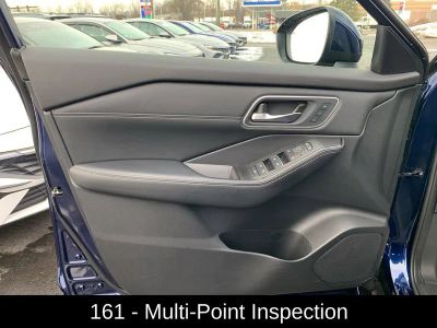 2025 Nissan Rogue Platinum - Photo 9