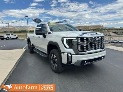 2025 GMC Sierra Denali in White Frost Tricoat — front three-quarter view