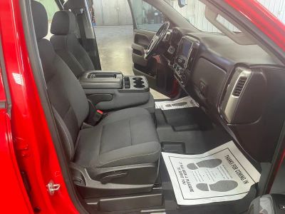 2018 Chevrolet Silverado 1500 — photo 15 view