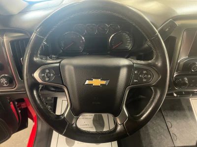 2018 Chevrolet Silverado 1500 — photo 19 view