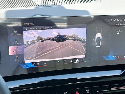2026 BMW 5 Series — photo 10 view