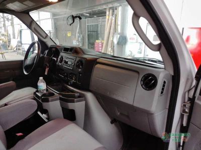 2016 Thor Motor Coach Majestic - Photo 12