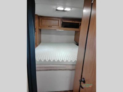2016 Thor Motor Coach Majestic - Photo 41