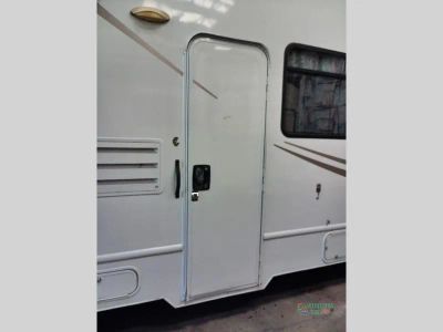 2016 Thor Motor Coach Majestic - Photo 26