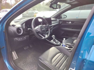 2023 Kia Forte - Photo 3