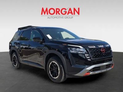 2026 Nissan Pathfinder — side profile view