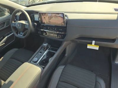 2026 Nissan Pathfinder — photo 12 view