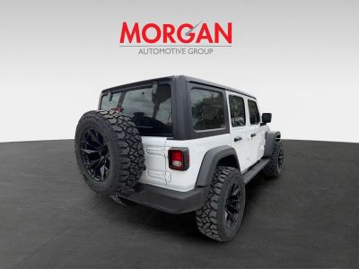 2026 Jeep Wrangler — photo 7 view