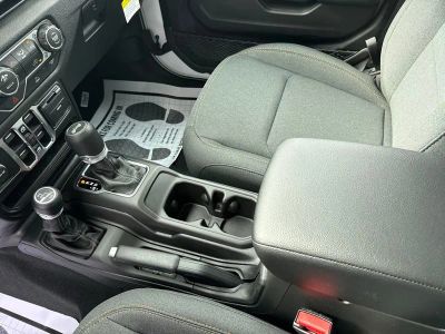 2026 Jeep Wrangler — photo 23 view