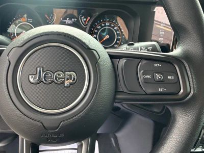 2026 Jeep Wrangler — photo 19 view
