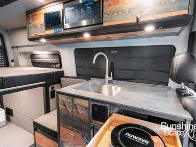 2026 OUTSIDE VAN - Photo 1