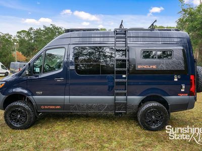 2026 OUTSIDE VAN - Photo 5
