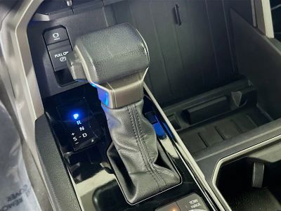 2025 Toyota Tundra 4WD — photo 21 view