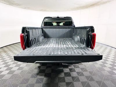 2025 Toyota Tundra 4WD — photo 31 view