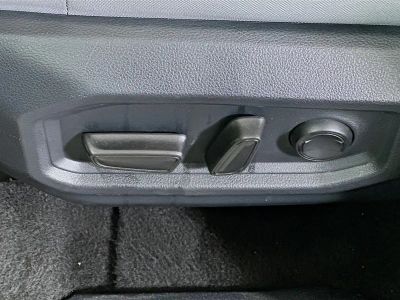 2025 Toyota Tundra 4WD — photo 13 view