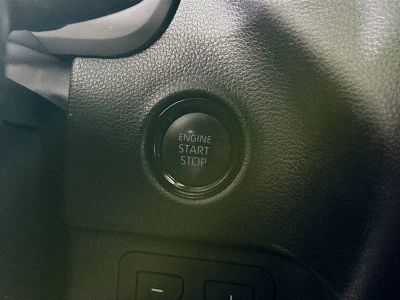 2025 Toyota Tundra 4WD — photo 20 view