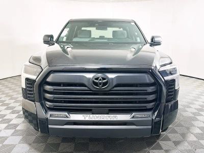 2025 Toyota Tundra 4WD — photo 8 view