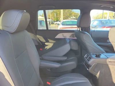 2025 Mercedes-Benz GLS — photo 35 view