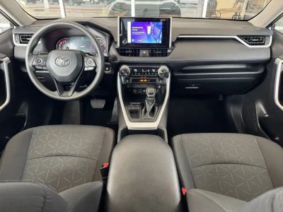 2025 Toyota RAV4 - Photo 21