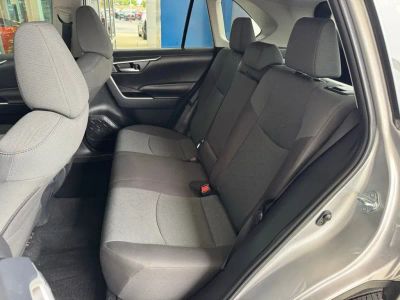 2025 Toyota RAV4 - Photo 19