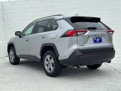 2025 Toyota RAV4 - Photo 10
