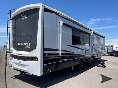 2026 Jayco Pinnacle - Photo 6