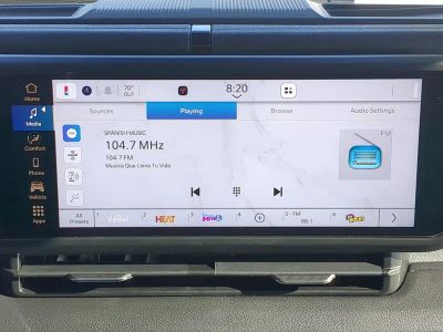 2026 Jeep Wrangler — photo 19 view