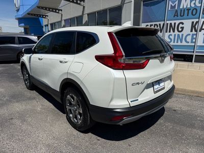 2017 Honda CR-V — photo 14 view