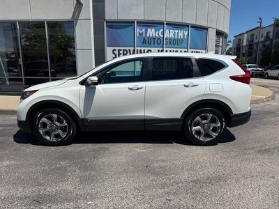 2017 Honda CR-V — side profile view