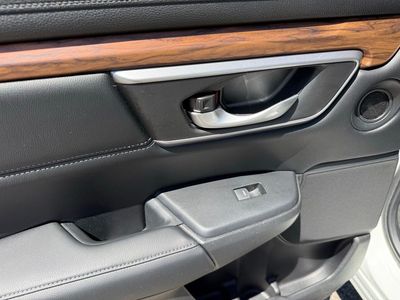 2017 Honda CR-V — photo 34 view