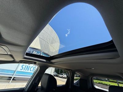 2017 Honda CR-V — detail view
