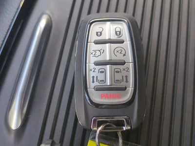 2026 Chrysler Pacifica — photo 33 view