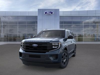 2026 Ford Expedition - Photo 2