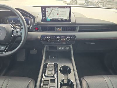 2025 Honda Pilot - Photo 11