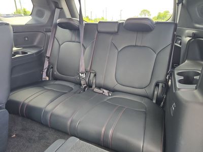 2025 Honda Pilot - Photo 14