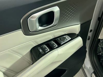 2026 Kia Sorento — photo 16 view