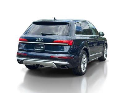 2026 Audi Q7 — interior view