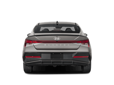 2025 Hyundai Elantra - Photo 5