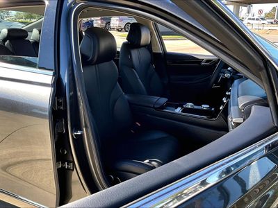 2025 Genesis G80 - Photo 27